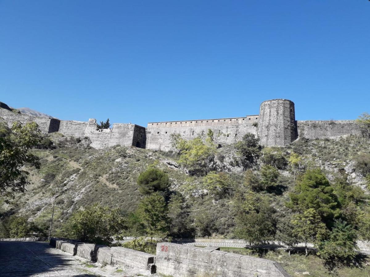 Sokolli Guest House Gjirokastër 외부 사진
