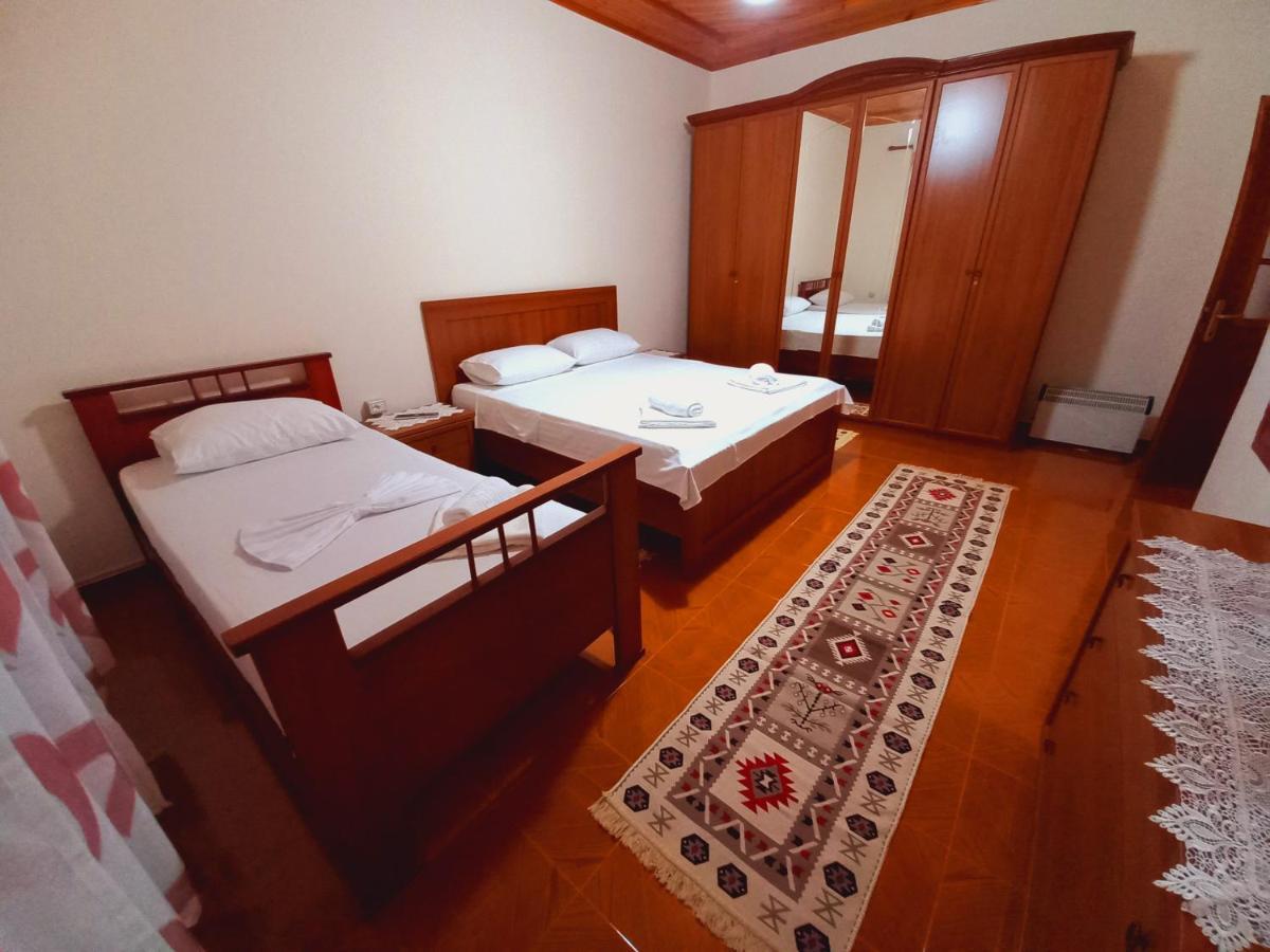 Sokolli Guest House Gjirokastër 외부 사진